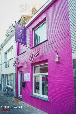 Nat Thai Takeaway & Delivery