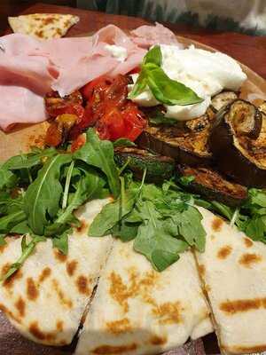 Cabiria Piadina Et Apéro