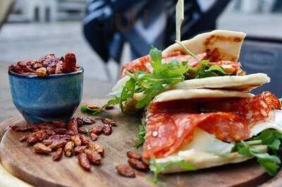 Cabiria Piadina Et Apéro