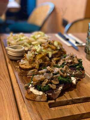 Baratines, At Le Super