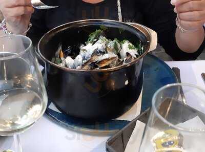 Le Pêcheur By Oceania