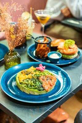 The Avocado Show - Brussels Rue Jean Stas