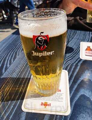 De Valera's Irish Pub