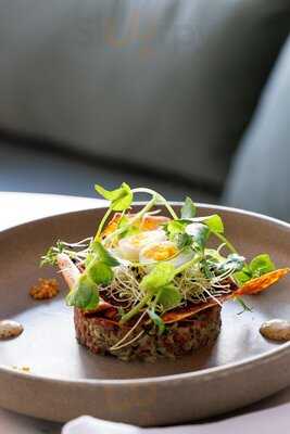 Olivier Le Petit Bistro