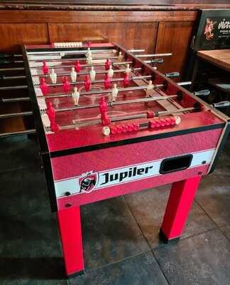 Le Louvre De Saint Gilles