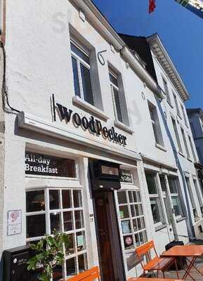 Cafe Woodpecker