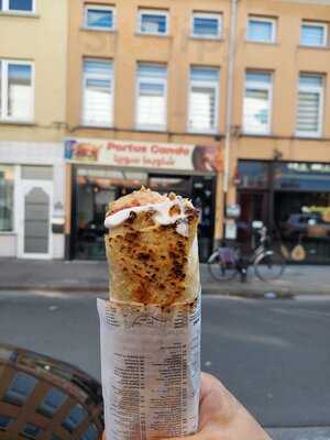 Portus Ganda Restaurant