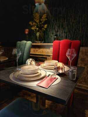 Kites Restaurant & Cocktail Bar