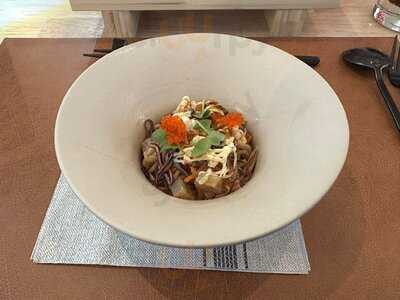 Sushi & Saké Bar By Chef Yoshi