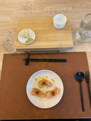 Sushi & Saké Bar By Chef Yoshi