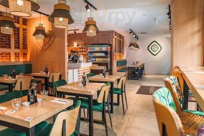 Makifornia - Boniface