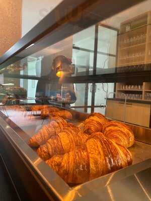 Symphony Coffee & Bar