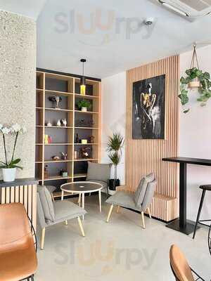 Symphony Coffee & Bar