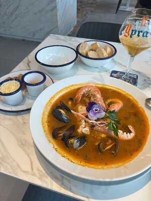 Brasserie Saint-tropez