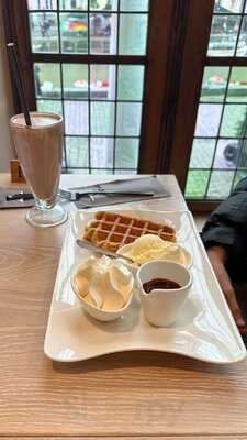 House Of Waffles Gent