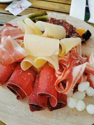 Hotel Restaurant Landhaus Goms