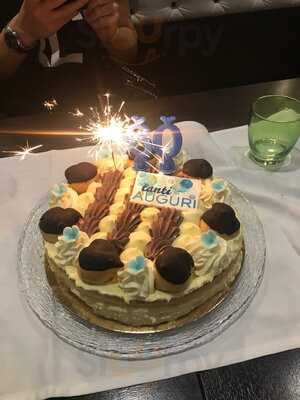 Ristorante Whine Bar White