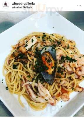 Winebar Galleria