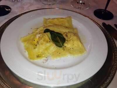 Osteria Grotto Malakoff