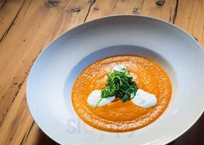 Bellaval Hotel Restaurant