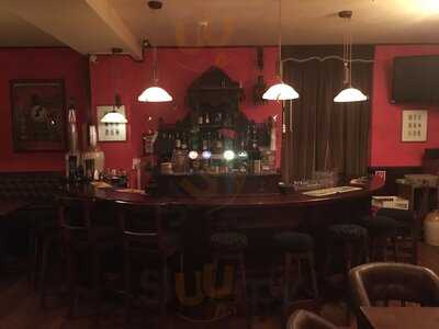 The Trinity Irish Pub