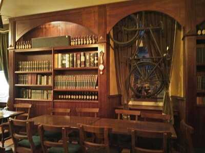 The Trinity Irish Pub