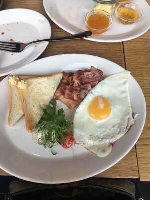 Bloomell Coffeehouse