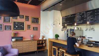 Bloomell Coffeehouse