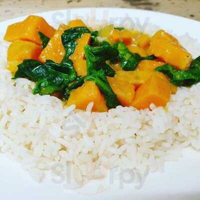 Tanne Schaffhausen - Die Weinstube Mit Herz