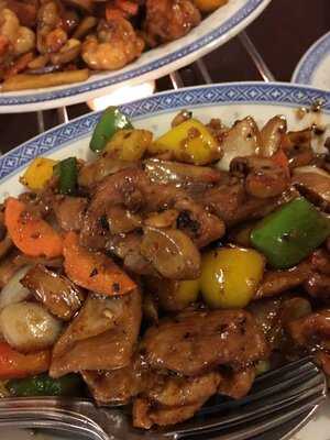 China Restaurant Fung Ze Yuan