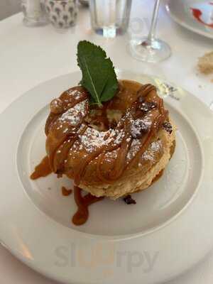 Brasserie De L'hotel De Ville