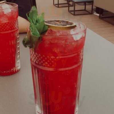 Suite - Small Plates & Cocktails