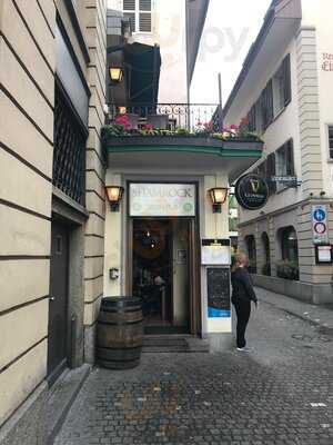 Shamrock Irish Pub