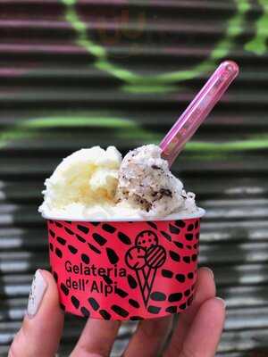 Gelateria Dell'alpi