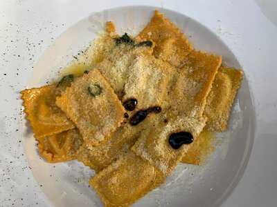 Pastarazzi Spezialitaten & Take Away