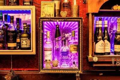 Madeleine établissement