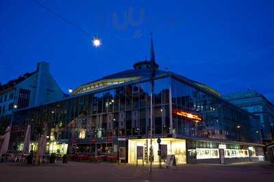 Bourbaki Kino/bar/bistro