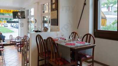 Cafe Les Amis De Carouge