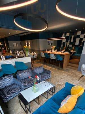 Helios Restaurant & Bar