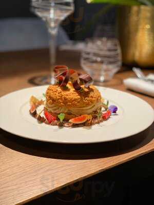 Helios Restaurant & Bar