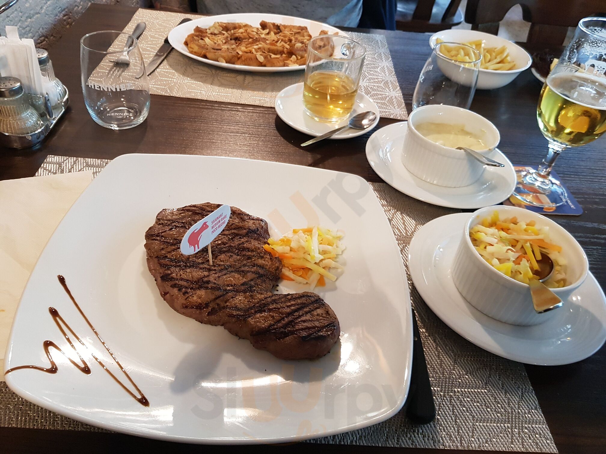 Restaurant De La Piscine