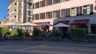 Qu'importe - Bar à Manger