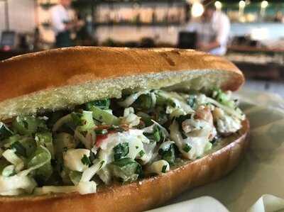 Gouzer Oyster Bar (chez Henri) - Rive