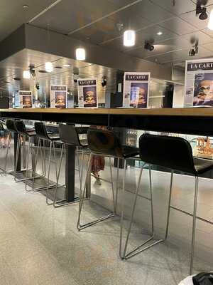 Denise's - Art Of Burger