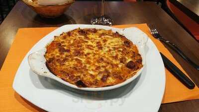 Divino Caffe & Vinoteca