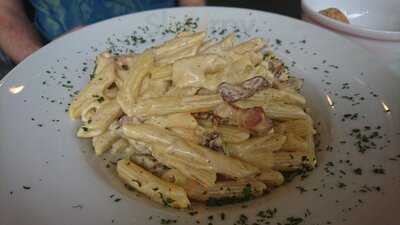 Divino Caffe & Vinoteca