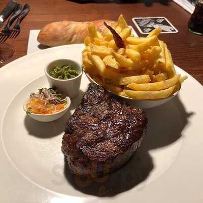 800° Premium Steakhouse