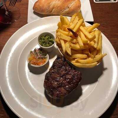 800° Premium Steakhouse