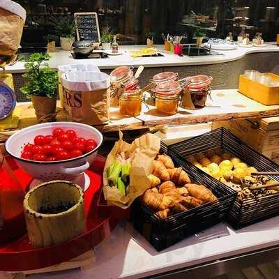 Filini Restaurant And Bar