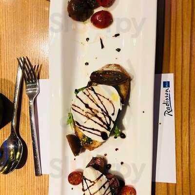 Filini Restaurant And Bar